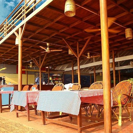 Dolphin Bay Hotel Варкала Екстериор снимка