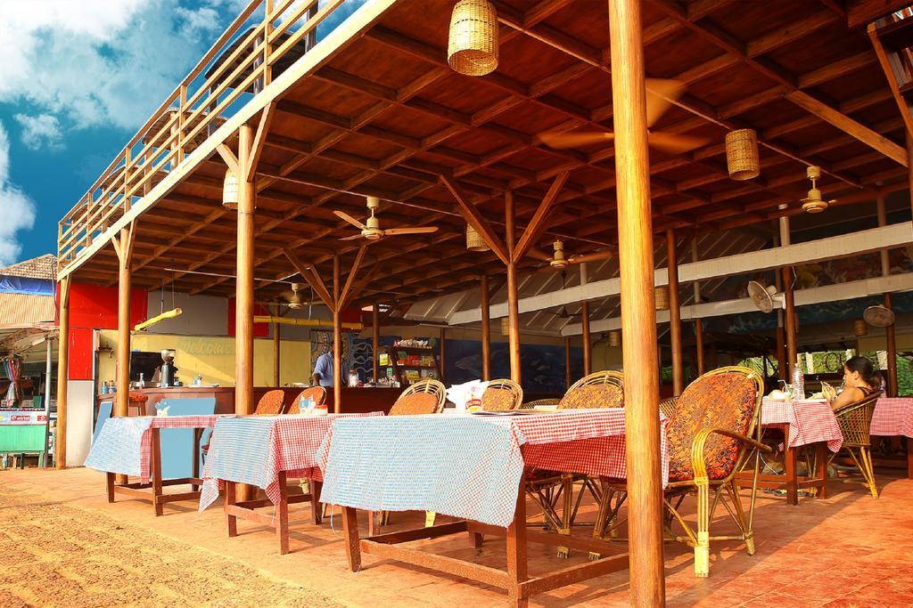 Dolphin Bay Hotel Варкала Екстериор снимка